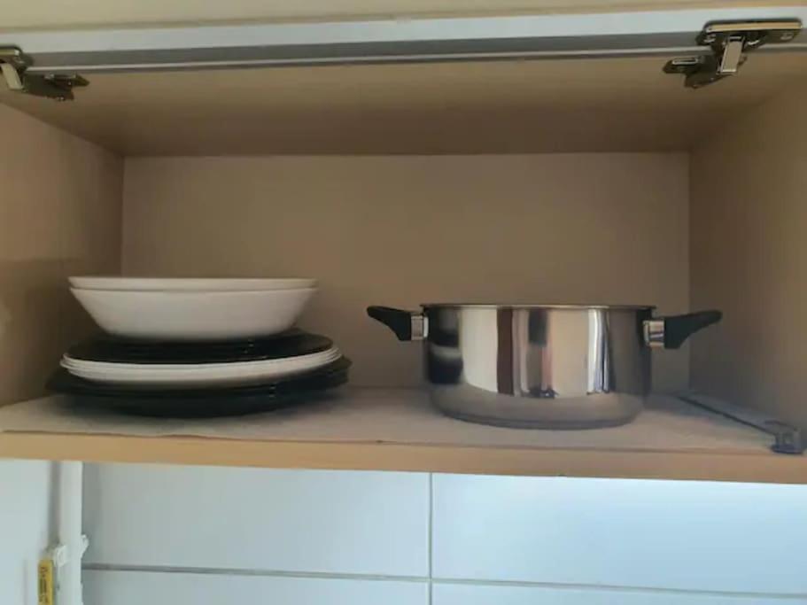 Centrumtwardastreetcentralstation 10min Wi-fi 1,2gb Sek Apartment Warsaw